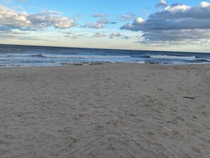 In Strandnähe, Liegestühle