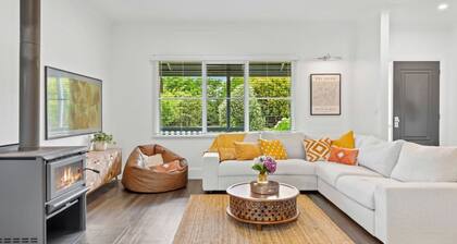 Countryside Luxe - The epitome of coastal and country design!