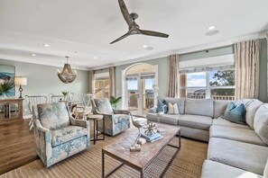 TV connectée, espaces bureaux