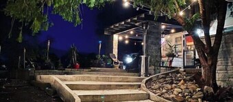 The Lodge. Waterfront.Mid-Century Modern Estate.PR