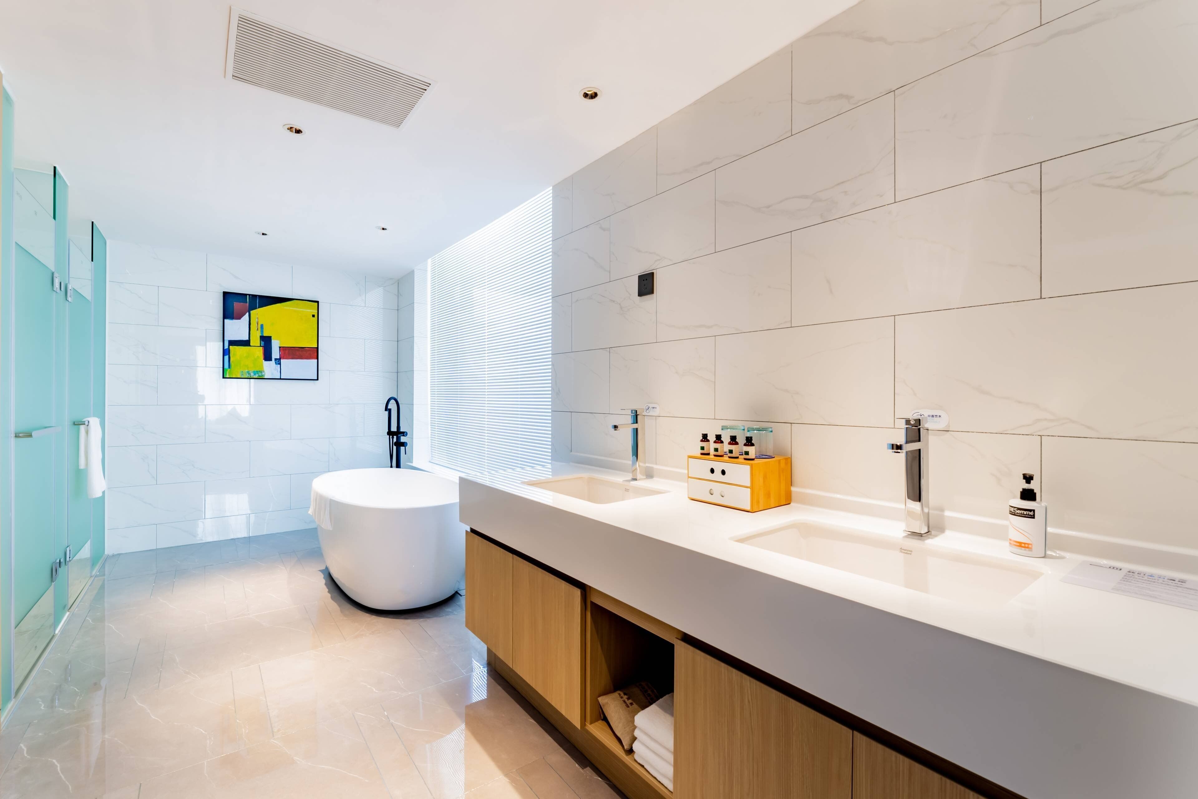 suite, 1 bedroom (living area smart room) | blackout curtains, soundproofing, iron/ironing board, free wifi