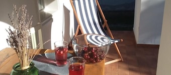 Gal ca Holiday Home