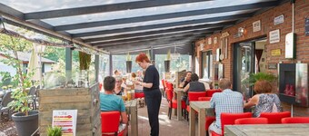 게텔로의 번갈로 에스테이트 12p