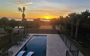 A heated pool - Exceptional 6 br/4ba Oceanfront Estate:Elevator,Heated Pool (Edisto Island)