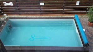 1 habitación y cunas gratuitas 