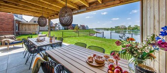 Premium Water 12p in Thorn