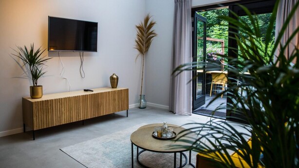 2 bedrooms, free cots/infant beds - Holidayhome 4 Persons - Kon Emmaweg 26 Vrouwenpolder Uitspanning Oranjezon (Vrouwenpolder)