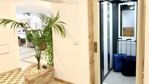 1 bedroom, iron/ironing board - Etna Royal - Bilocale Vista Mare (Trecastagni)