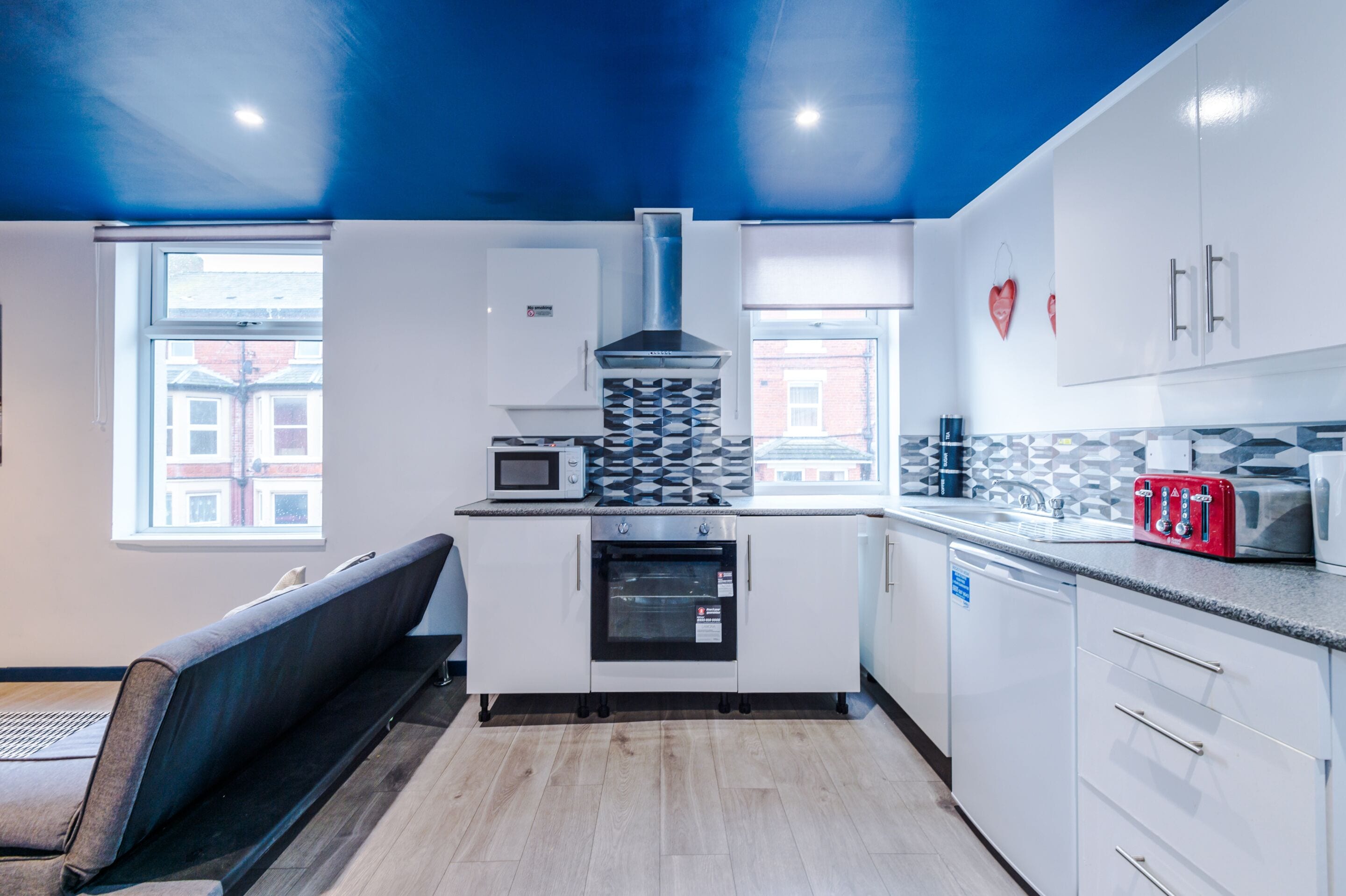 Classic Apartment, Private Bathroom | Shared kitchen