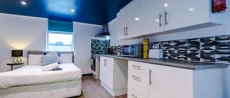 Apartemen Comfort, kamar mandi pribadi | Interior