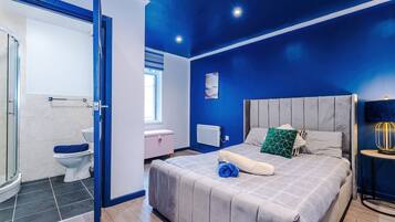 Classic Apartment, Private Bathroom