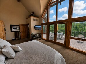 4 Schlafzimmer, Bügeleisen/Bügelbrett, Reisekinderbett, kostenloses WLAN