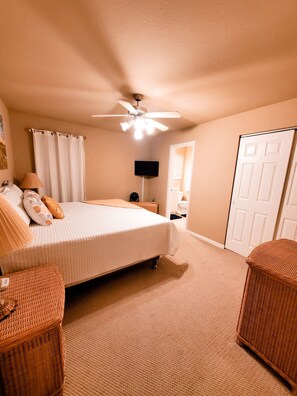 5 chambres, fer et planche à repasser, Wi-Fi gratuit, draps fournis