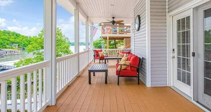 Stay & Play at 4 Seasons Cove w/ Hot Tub
