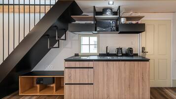 Fridge, microwave, coffee/tea maker, toaster