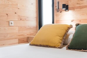 1 Schlafzimmer, Schreibtisch, Bügeleisen/Bügelbrett, Internetzugang