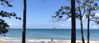 Pleasant house close to the beach and a shopping center<br>