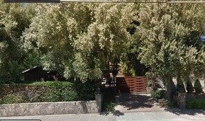 Enceinte de lâhĂ©bergement