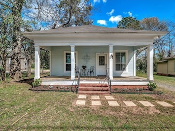 The Martin Bungalow