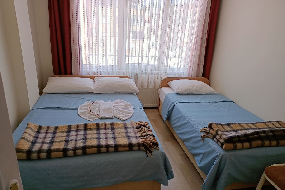 Free WiFi, bed sheets