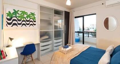 Praia das Dunas at 900 m, Garage, Wi-fi, and TV