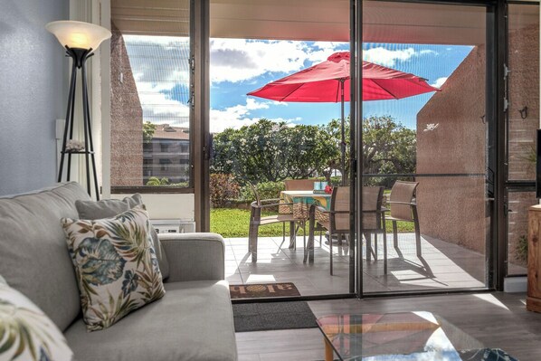 Smart TV, books - Peaceful Beach Condo! Great Location-Walk to Beach, Pickleball & More (Kihei)