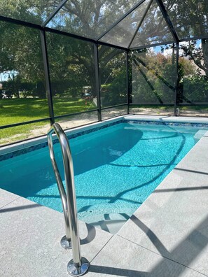 Outdoor pool, a heated pool