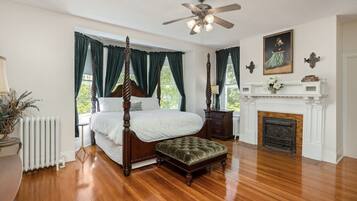 9 chambres, bureau, fer et planche Ă repasser, lit parapluie