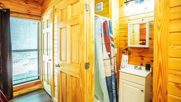 Bigfoot Lodge Room Two | Bathroom