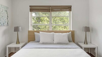 Beautiful Brickell Apartment/Beach 10min/Location/Shops