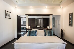 3 chambres, fer et planche à repasser, Wi-Fi gratuit, draps fournis