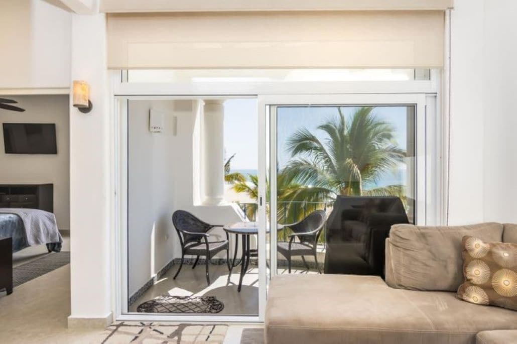 2 多间卧室、客房内保险箱、熨斗/熨衣板、免费 WiFi