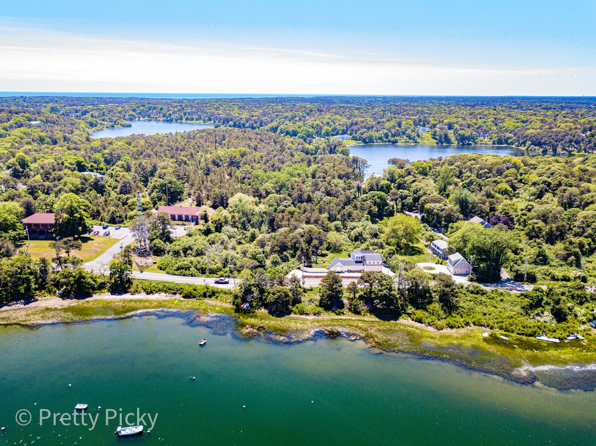 Modern Luxury in Chatham with Water Views: 875-C