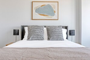 1 chambre, fer et planche Ă repasser, Wi-Fi, draps fournis