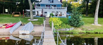 Lakefront Vacation Rental! Walk to Lake Michigan!