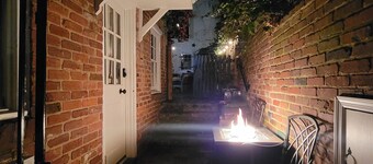 Washington Family Property, Lower Carriage House in Old Town on 107 S Lee Street