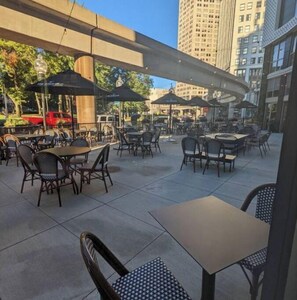 Outdoor dining - Newly Built Luxury apartment Downtown Detroit. (Detroit)
