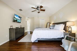 3 habitaciones, tabla de planchar con plancha y wifi gratis
