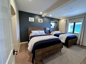 1 makuuhuone, silitysrauta/-lauta, ilmainen Wi-Fi, vuodevaatteet