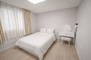 Family Room | Äänieristys, ilmainen Wi-Fi, vuodevaatteet