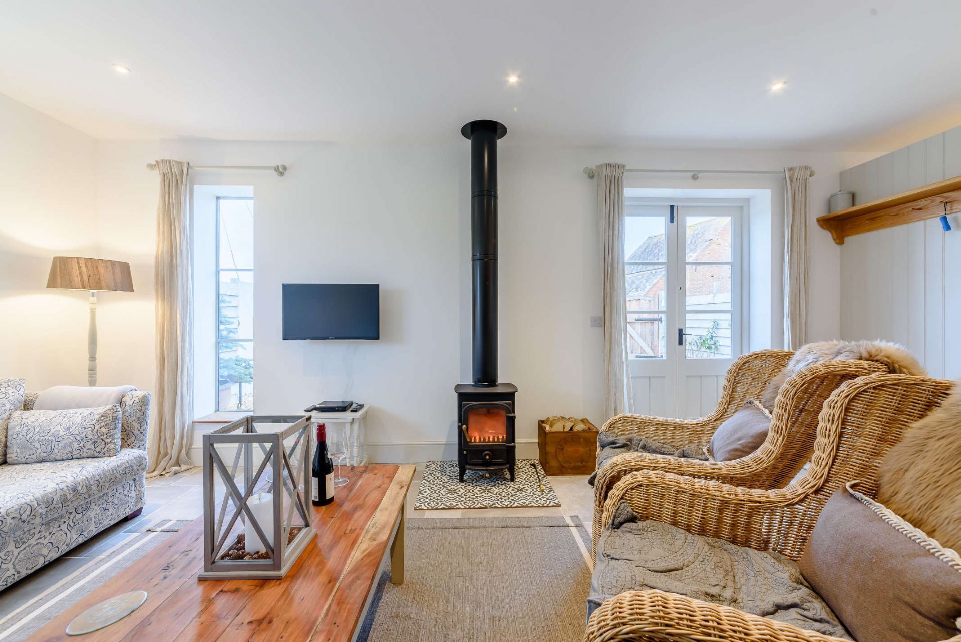 A Stylish, Dog Friendly, Single Storey Holiday Cottage In The Cotswolds With Stunning Countryside Vi - Warwickshire