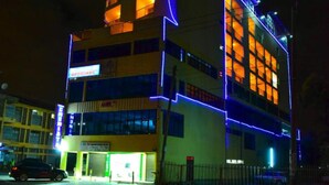 Front of property - Deuts Four Seasons Hotel (Nairobi)