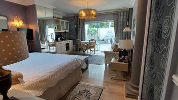 1 bedroom, iron/ironing board, WiFi, bed sheets