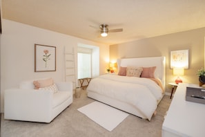 1 bedroom, iron/ironing board, travel crib, free WiFi - 1BR Palm Springs Retreat - Golf, Pool Access (Palm Springs)