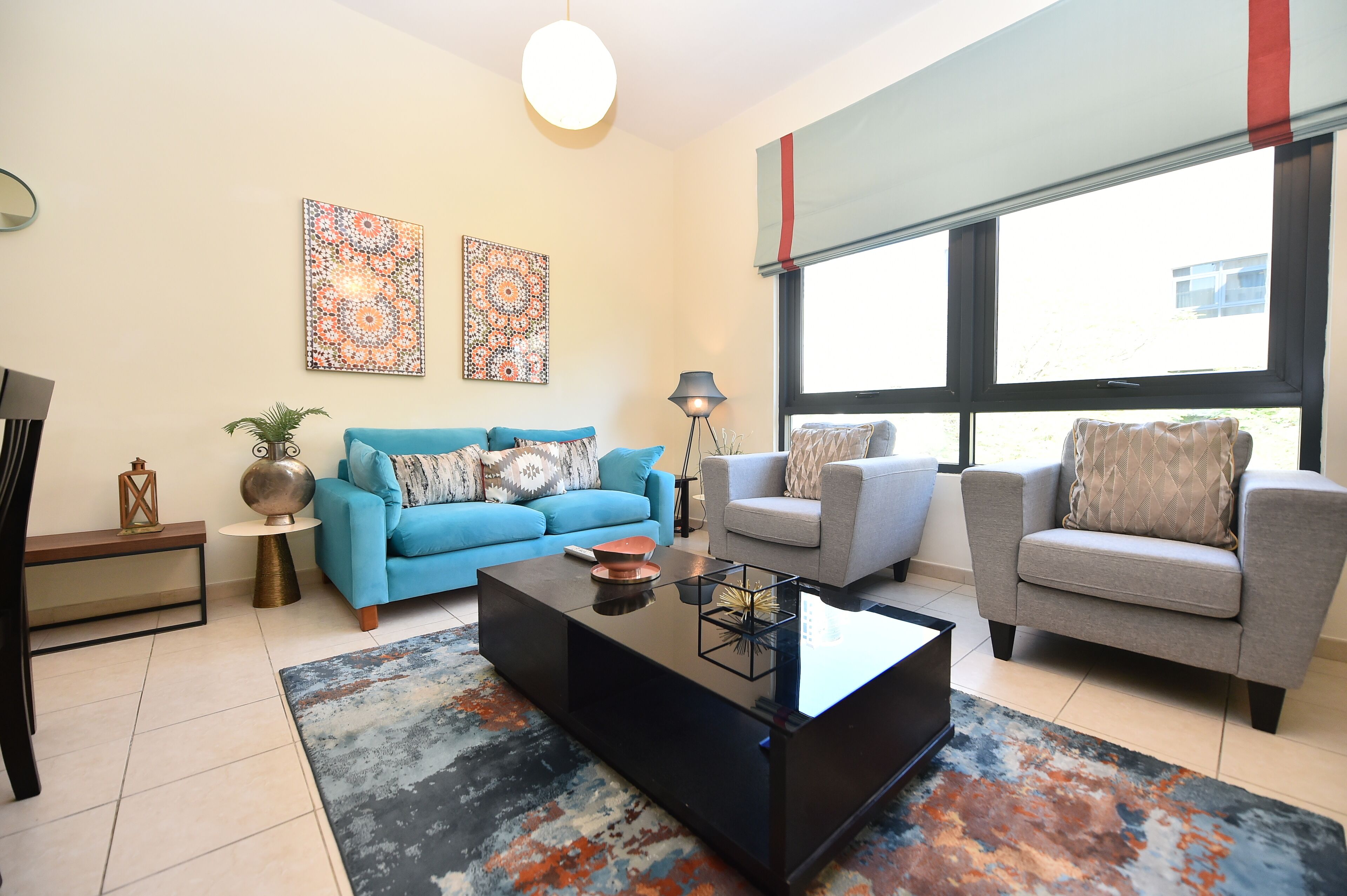 Apartamento | Área de estar | Smart TV 42 polegadas com canais a cabo, TV
