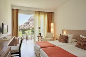 Minibar, desk, free WiFi, bed sheets