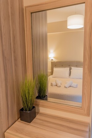 3 habitaciones, tabla de planchar con plancha y wifi gratis 