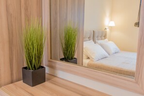 3 bedrooms, iron/ironing board, free WiFi