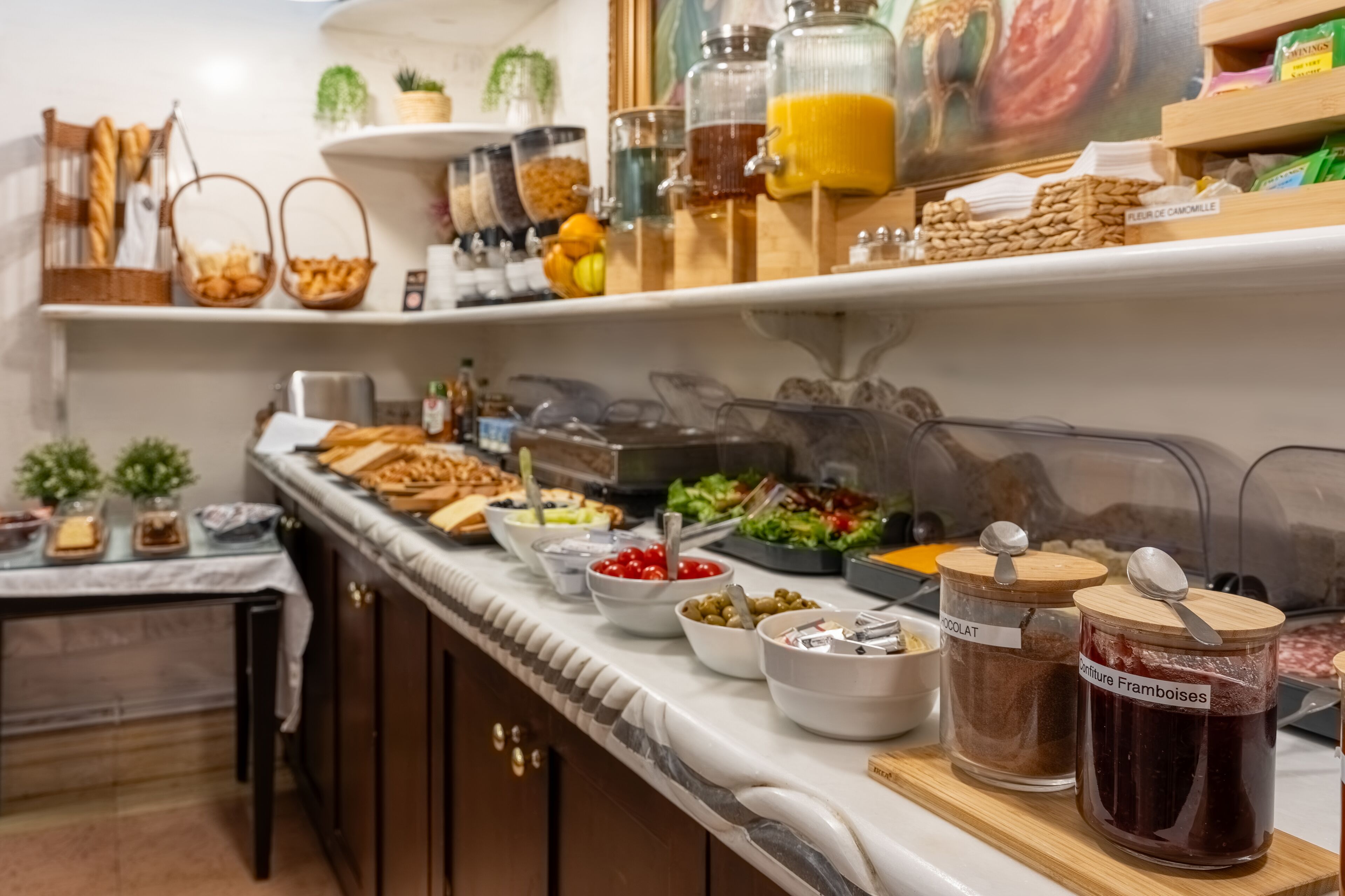 Desayuno buffet todos los días (con cargo)