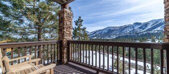 Luxury Ski-in/Ski-out at Eagle Run, Wifi, Garage & SPA